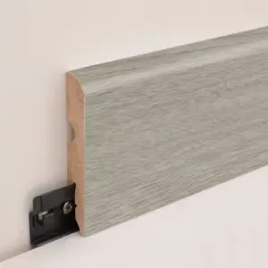 Plinthe à clipser "Cahuita" mat effet bois gris L. 220 x H. 8 cm x Ép. 13 mm