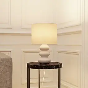 Lampe à poser en céramique et tissu blanc Spirea Ø.26 x H.40cm E27 15W GoodHome