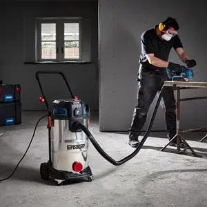 Aspirateur eau et poussière 40L 1400W - H.95 x l.66,1 x L.41,14 cm