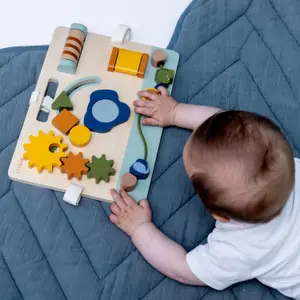 Panneau d'activités en bois Mrs. Elephant