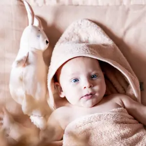 Cape de bain Rabbit (75 x 75 cm)