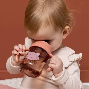 Tasse d'apprentissage avec poignées Mrs. Cat