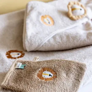 Lot de 2 gants de toilette Lion