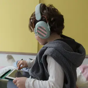 Casque anti-bruit enfant KIDYNOISE rose à coques interchangeables