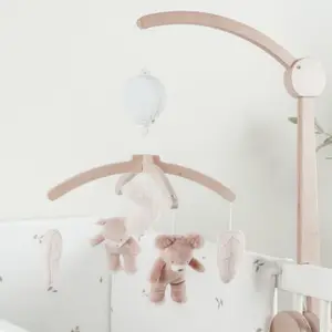 Mobile musical avec bras en bois Lily et Fluffy
