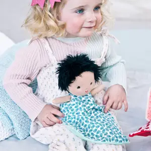 Poupée souple bébé Ari (22,5 cm)