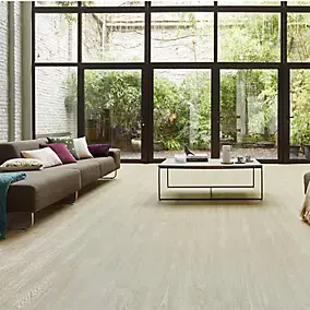 Lame PVC clipsable Starfloor Ultimate décor bois blanchi 17,6 x 121,3 cm Tarkett (vendue au carton)