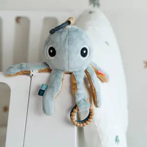 Peluche d'activités vibrante à suspendre Jelly Bleu
