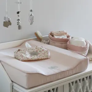 Matelas à langer bébé Classic Stripes Rose (63 x 49 cm)
