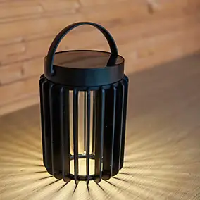 Lampe baladeuse extérieur LED intégrée solaire Kozy Little Garden 300lm IP44 blanc chaud H.18,5 x Ø13,7 cm