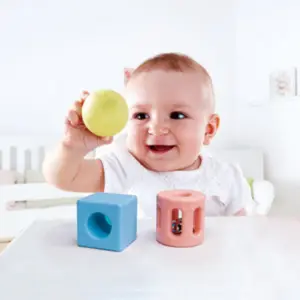 Lot de 3 hochets géométriques en riz