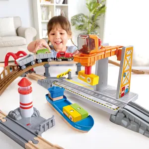 Circuit de train de cargaison avec port maritime