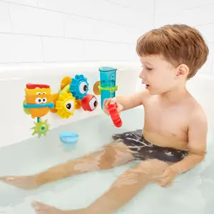 Jeu de bain gobelets et engrenages Cups 'N' Gears