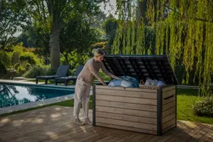 Coffre de jardin résine effet bois noyer cadenassable 870 L