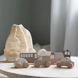 Mes premières voitures en bois Nature