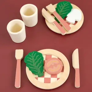 Service de table en bois