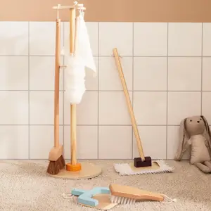 Set de ménage en bois Kid's Hub