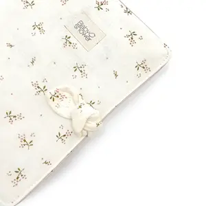 Protège carnet de santé Knot Roseberry