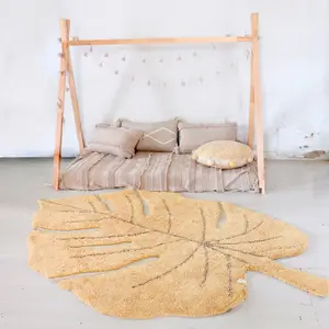 Tapis lavable Monstera miel (120 x 180 cm)