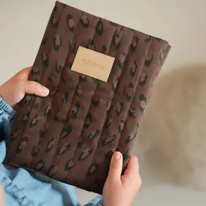 Protège carnet de santé Hyde Park Léonie Brown