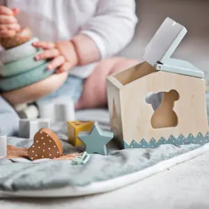 Maison d'activités en bois Poppy