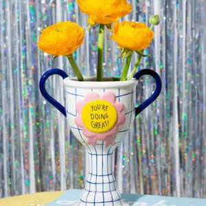 Vase trophée Tu assures blanc