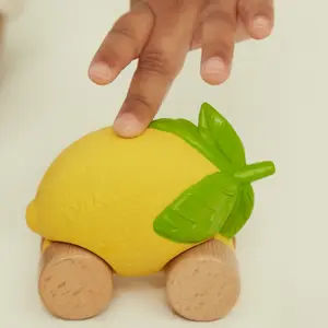 Voiture et jouet de dentition bébé Lou le citron