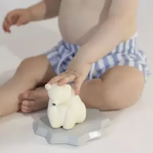 Jouet de bain bébé ours polaire