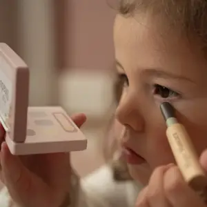 Set de maquillage en bois