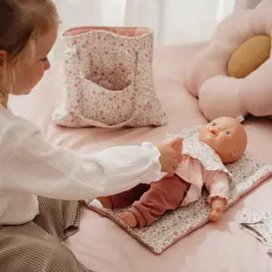 Sac à langer et accessoires pour poupée