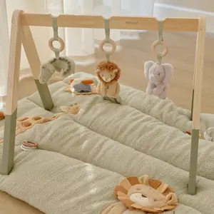 Arche en bois Safari Friends avec 3 jouets d'activités