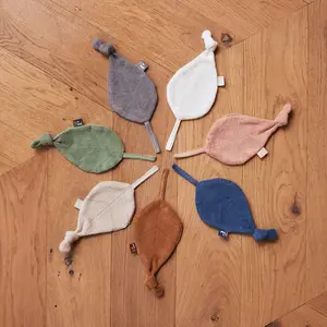 Doudou attache sucette feuille Ash Green
