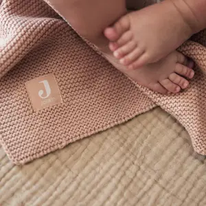 Couverture en tricot Basic Knit Wild Rose (100 x 150 cm)