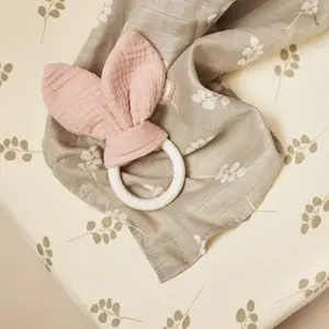 Anneau de dentition en silicone Bunny Ears Wild Rose