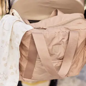 Sac à langer Embossed Lily Milky Coffee