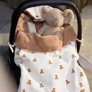 Nid d'ange passe sangle Mini Teddy Bear (groupe 0+)