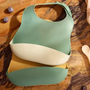 Lot de 2 bavoirs en silicone Jade Shades