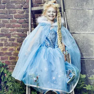 Cape Princesse des neiges (5-7 ans)