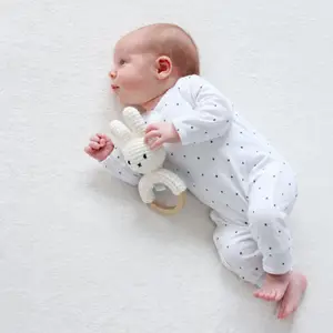 Hochet anneau de dentition Miffy blanc