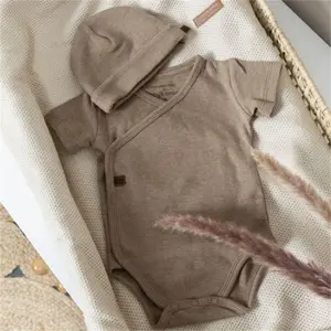 Bonnet de naissance en coton bio Melange clay (0-3 mois)