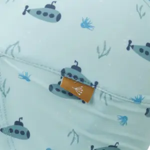 Casquette anti-UV protège nuque Submarine (6-12 mois)