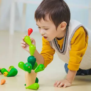 Jeu d'équilibre Mikado cactus