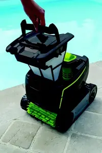 Robot fond Zodiac Tornax GT2120 pour piscine