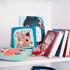 Livre bébé câlin interactif César