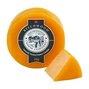Fromage Cheddar Fumé au Bois de Hêtre Snowdonia Cheese Company 200g