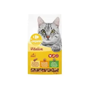 Croquettes pour Chat Adulte à la Volaille Aux Carottes et aux Pois Carrefour 7,5Kg