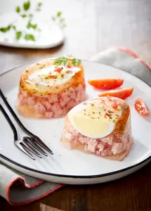 2 ASPICS ŒUF DUR JAMBON