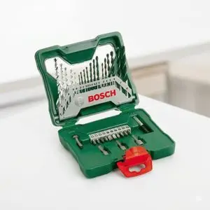 Bosch Coffret Mixed Set (33 Pièces) – Kit Complet Forets Métal, Maçonnerie, Bois et Embouts de Vissage – Qualité Professionnelle avec Boîtier de Transport Robuste