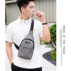 Sac de poitrine pour homme sac de voyage étanche sac à bandoulière multi-poches