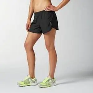 Reebok B84145   SHORT FEMME